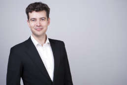 bewerbungsfotos berlin bewerbungsportraits business fotoshooting modern beton studio premium 06