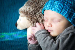 babyshooting newborn homeshooting zuhause fotoshooting neugeborenes baby berlin Babyfotograf homestory 02