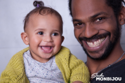 familienfotoshooting berlin familie shooting vater mutter kind opa oma grosseltern eltern kinder studio 07