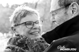paarfotoshooting berlin brandenburg outdoor onlocation geschenk gutschein eltern grosseltern opa oma familie wald paarshooting fotoshooting paerchen verliebt hochzeitstag 07