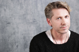 profilbild socialmedia xing linkedin facebook karriere fotoshooting startup business berlin 01